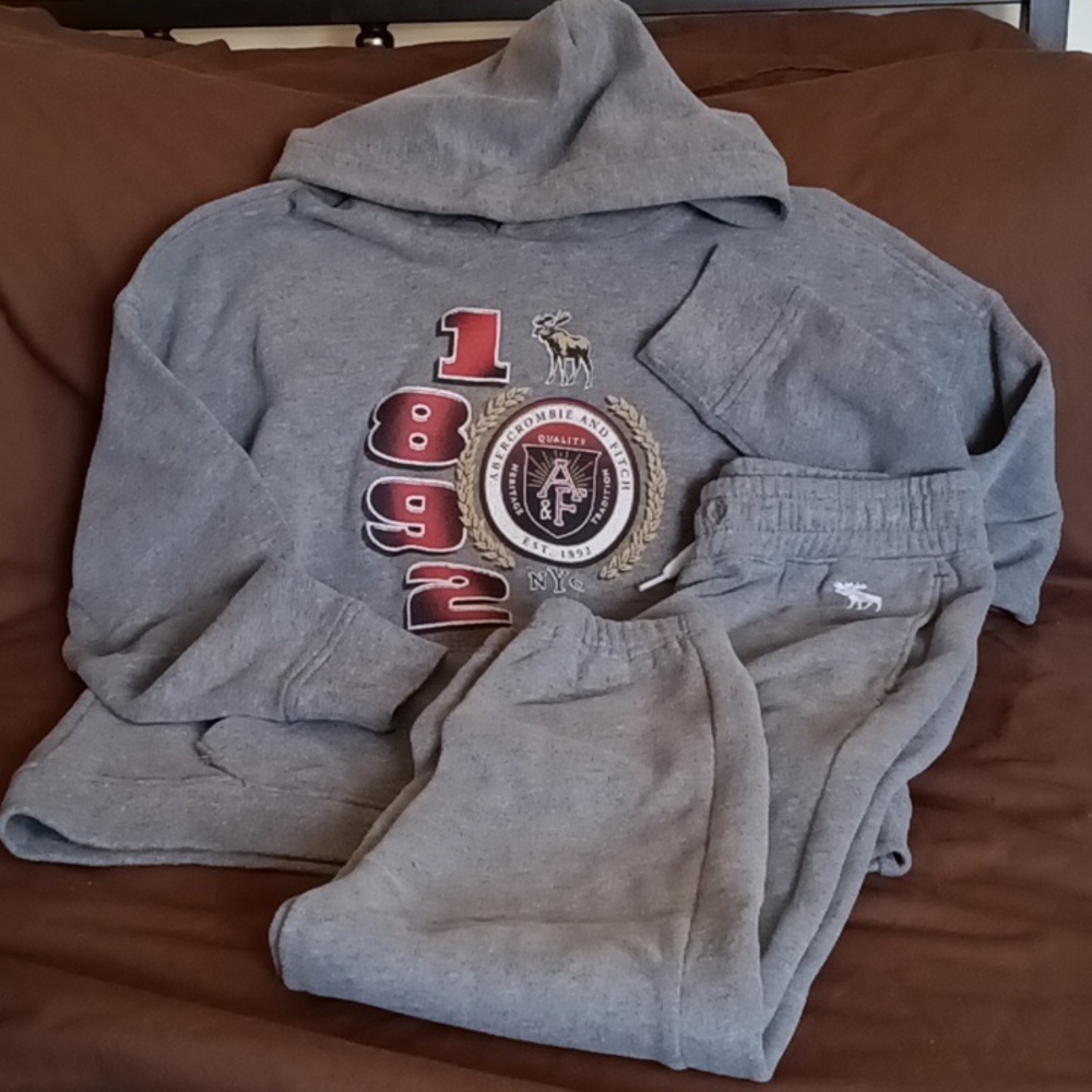 Abercrombie Kids Sweat Suit Matchups